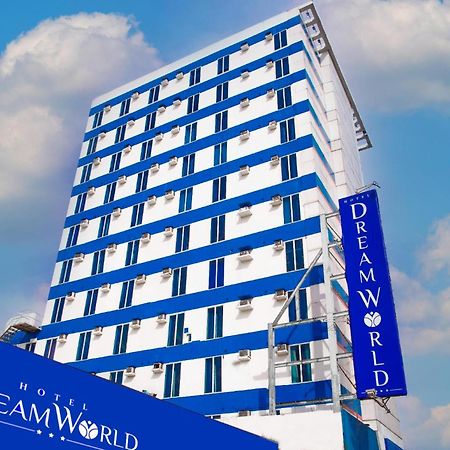 Hotel Dreamworld North Edsa Quezon City Exterior photo